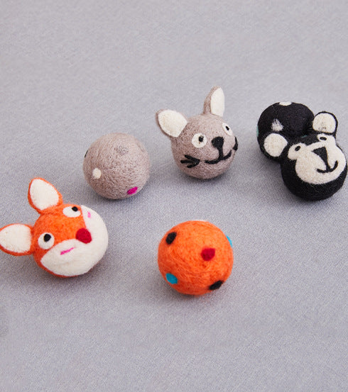 Colorful Felt Stretch Ball Pet Toy With Bell For Play