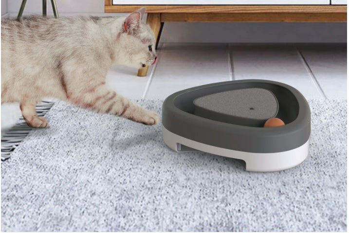 Smart Triangle Turntable Electric Pet Toy With Built In Scratcher
