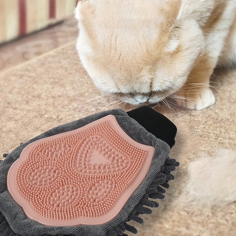 2-in-1 Pet Bathing Brush and Grooming Glove for Brushing Massaging